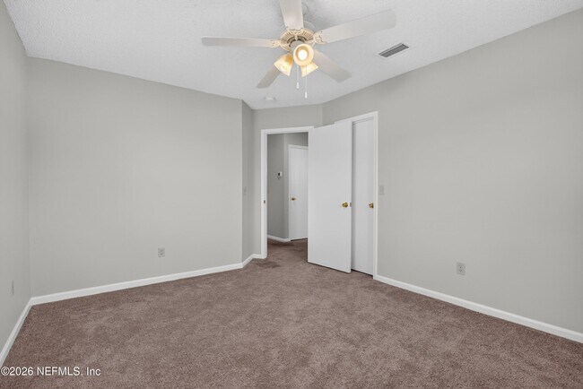 Building Photo - 400 Ashcroft Landing Dr