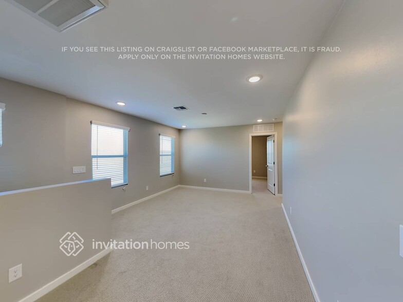 Building Photo - 40581 W Sunland Dr