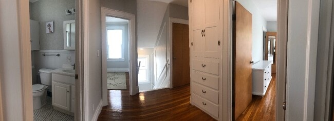 Building Photo - 1804 Storrs Ave