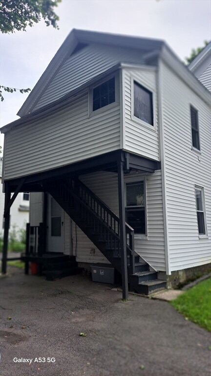Building Photo - 24 Hampden St