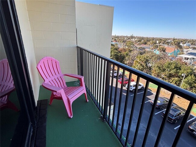 Building Photo - 1437 N Atlantic Ave