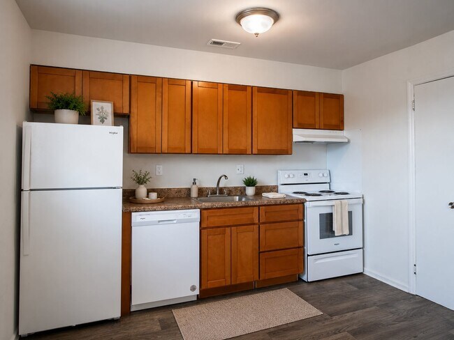 Building Photo - Vineland Village Apartment Homes