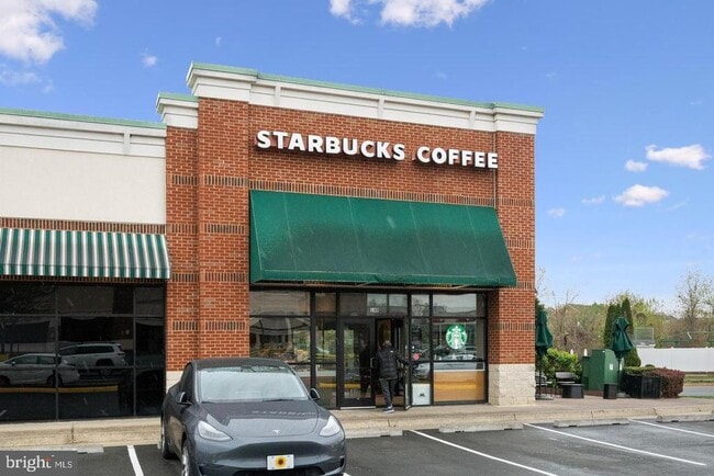 Building Photo - 25415 Morse Dr