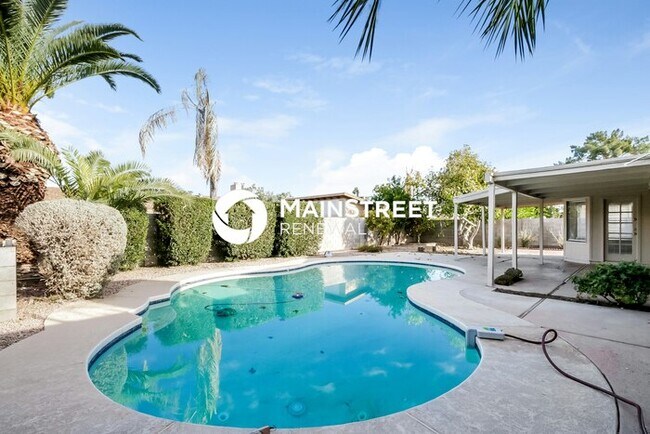 Building Photo - 3 Bedroom Pet-Friendly Home in Chandler, AZ with Main Street Renewal
