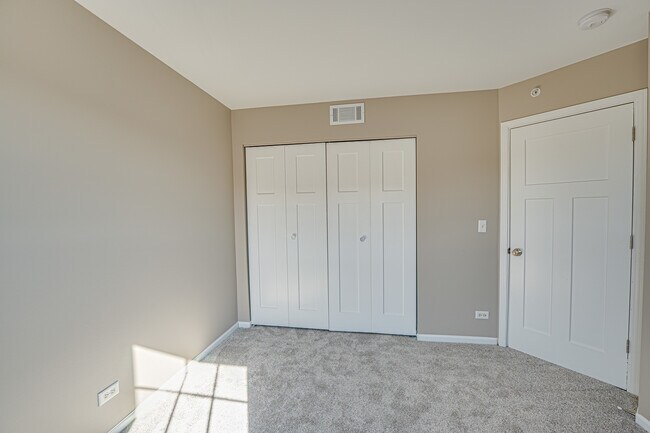 Building Photo - 3783 Bailey Rd