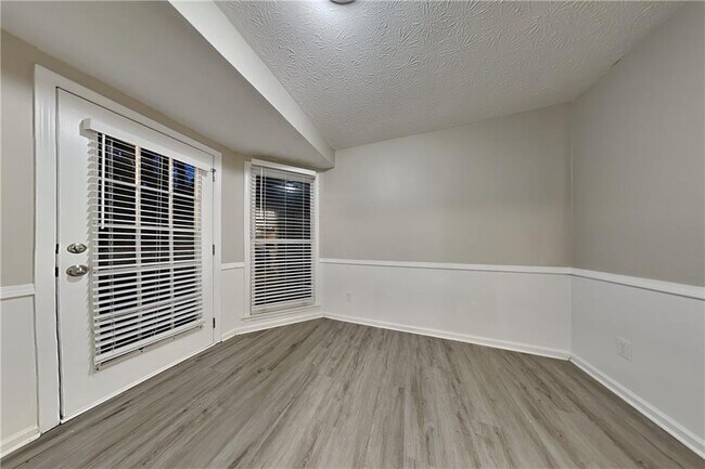 Building Photo - 3494 Sheree Trail