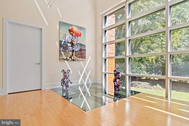 Building Photo - 6309 Bradley Blvd