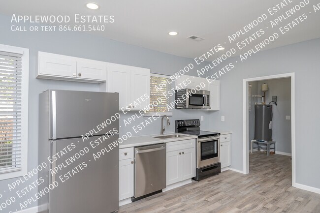 Building Photo - 206 Boundary Dr