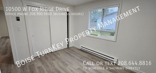 Building Photo - 10500 W Fox Ridge Dr