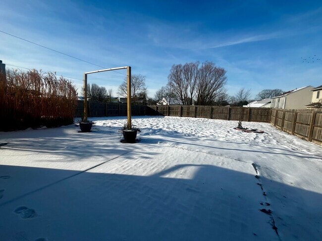 Building Photo - Home for Rent by Capital Property Management