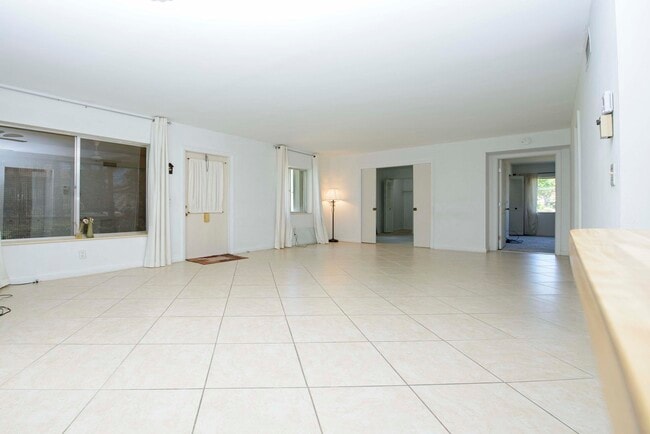 Building Photo - 3531 Pine Needle Dr