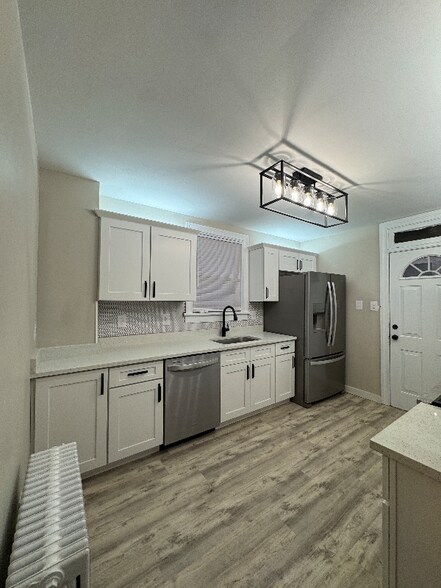 Building Photo - 52 Owendale Ave