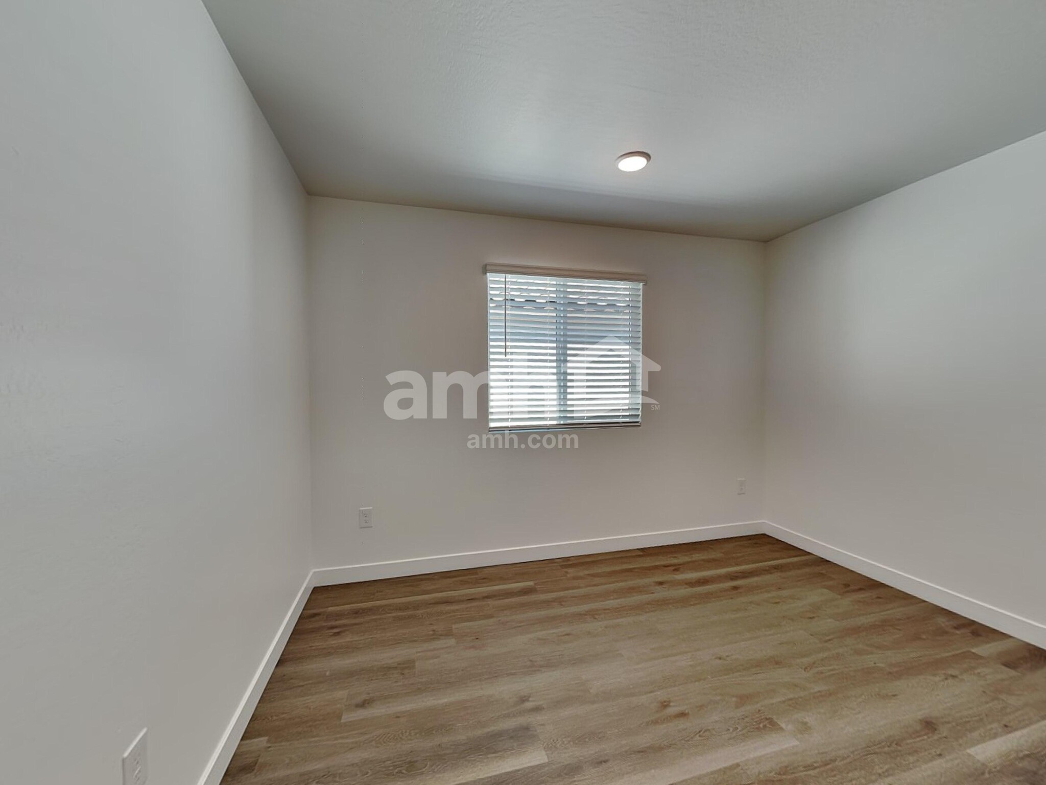 Building Photo - 4531 S 97th Dr