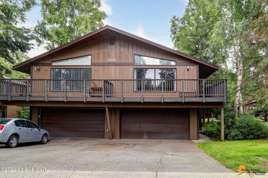 Building Photo - 7217 Foxridge Cir