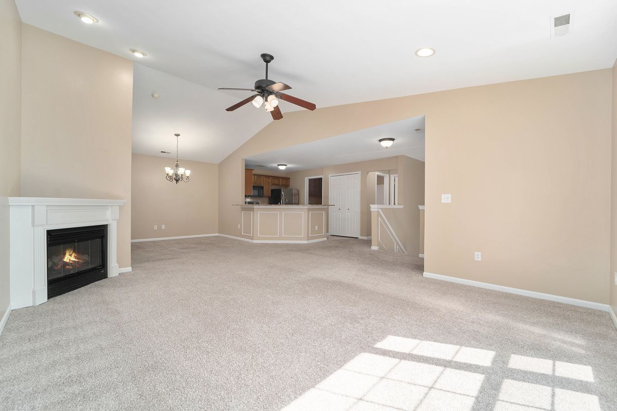 Building Photo - 22209 Chesapeake Cir