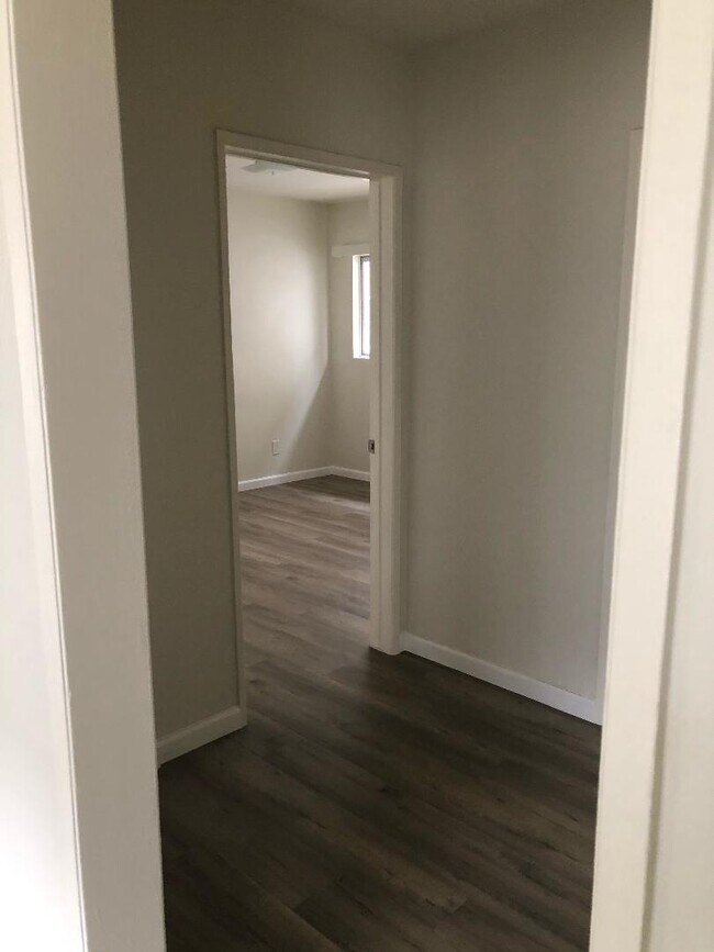 Building Photo - 3760 Jasmine Ave