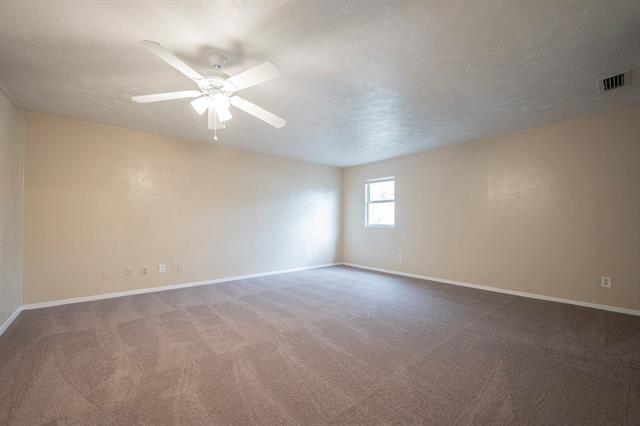 Building Photo - 710 Pyramid Dr