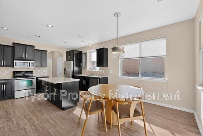 Building Photo - 8523 Waterford Pl NE