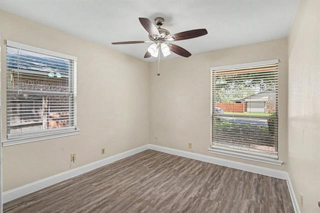Building Photo - 2701 Whitehurst Dr