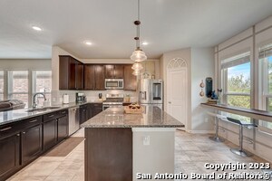 Building Photo - 12927 Shoreline Dr