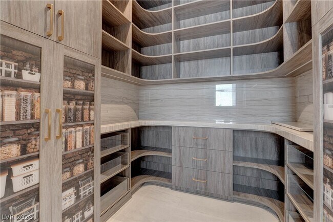 Building Photo - 10949 Rossa Peak Ave