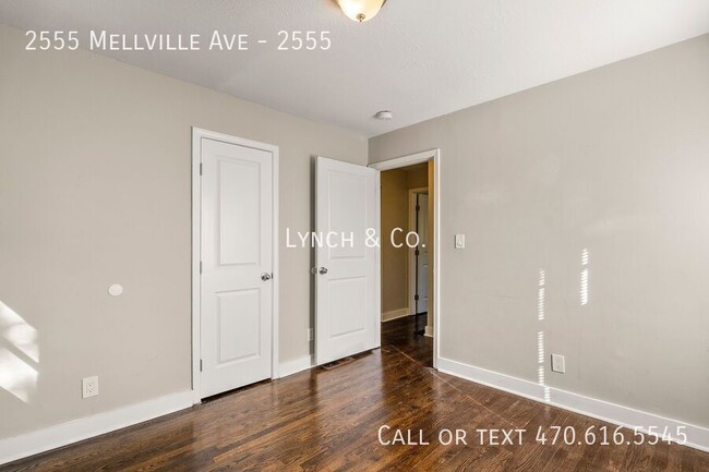 Building Photo - 2555 Mellville Ave