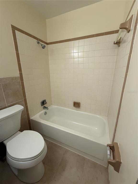 Building Photo - 914 SW 59 Terrace