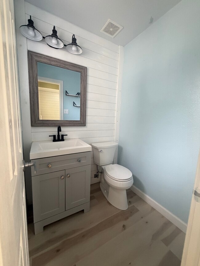 Building Photo - 10911 Canter Spur