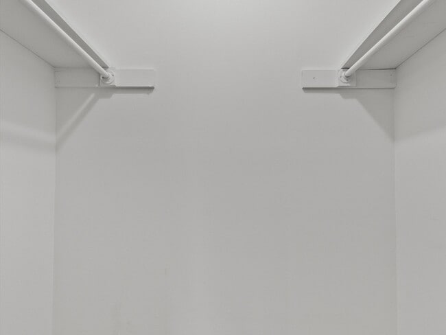 Building Photo - 2903 Deerfield Rd NW