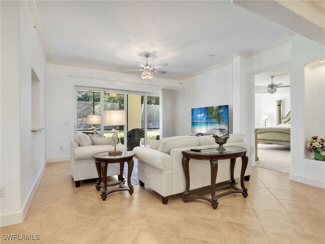 Building Photo - 8060 Players Cove Dr