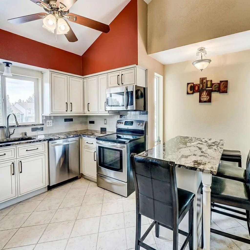 Building Photo - 504 S Laredo Cir