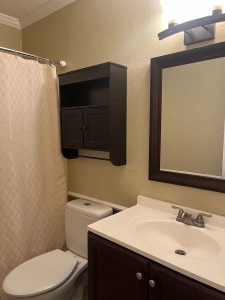Building Photo - 2 bedroom/2 bathroom Townhome in a great l...