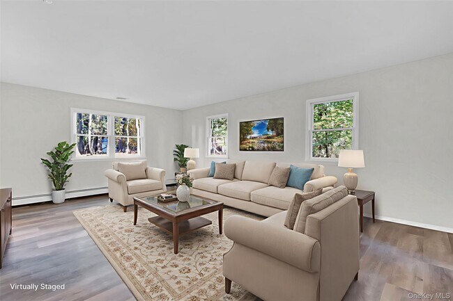 Building Photo - 7 Canterbury Ct