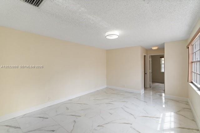 Building Photo - 11009 Mainsail Dr