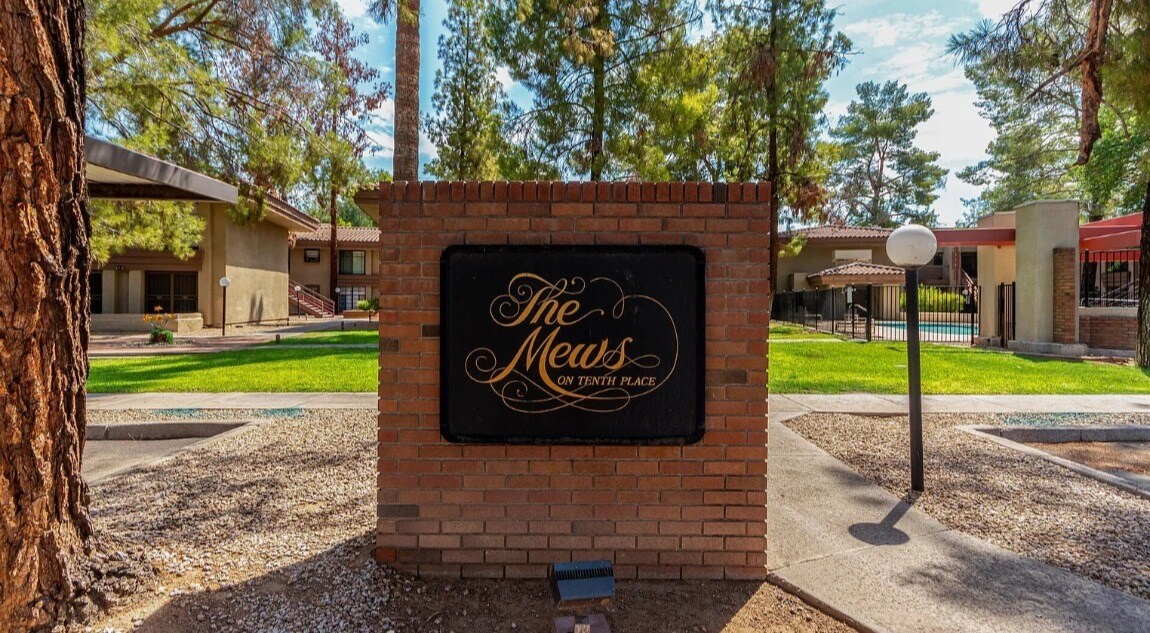 The Mews Condo Complex - 5035 N 10th Pl