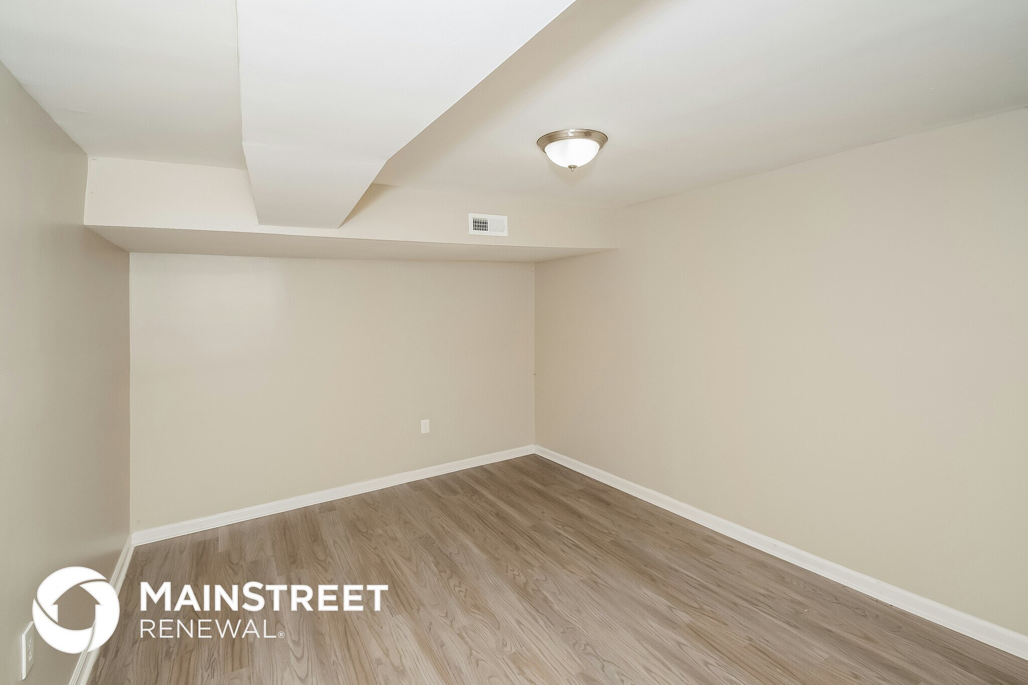Building Photo - 845 Westfield Dr