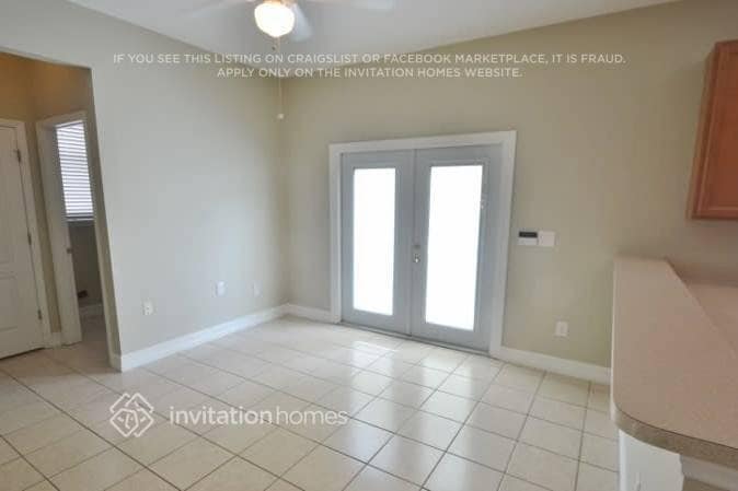 Building Photo - 7017 Buttonbush Loop