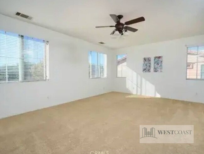 Building Photo - 41018 Crimson Pillar Ln