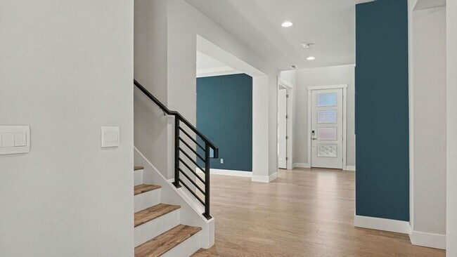Building Photo - 7226 NE 129th St