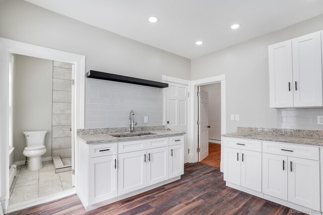 Building Photo - 27 Orchard Pl