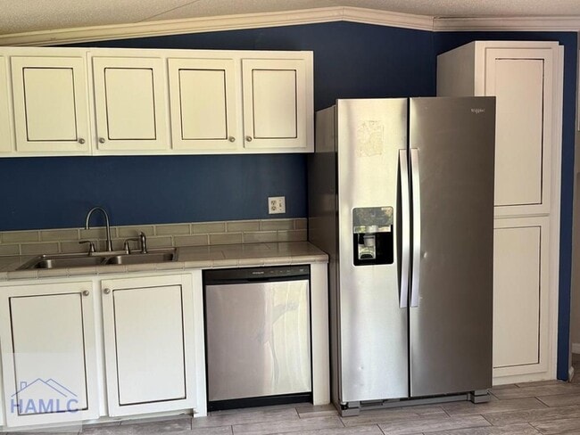 Building Photo - 106 Cravey Ln