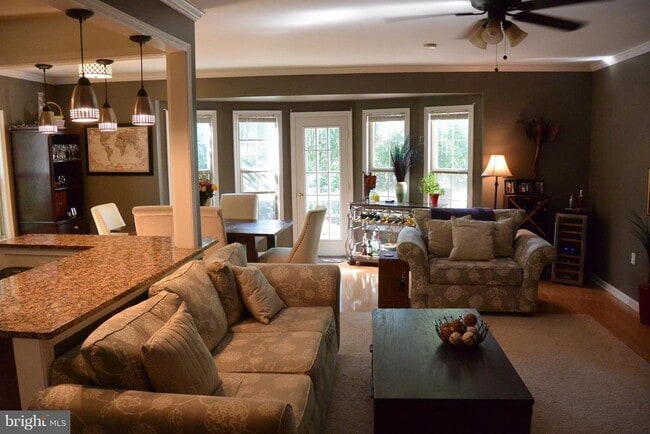 Building Photo - 6716 Sunset Woods Ct
