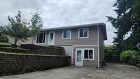 Building Photo - Steilacoom 4 Bedroom + Bonus Room!