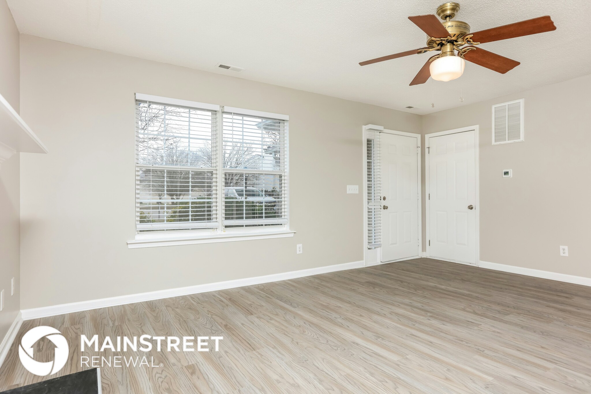 Building Photo - 6 Cayman Ct