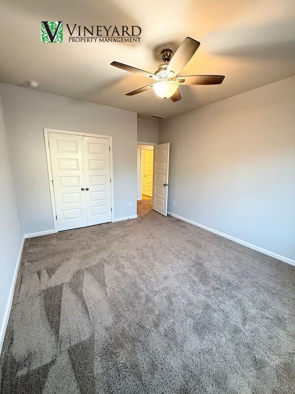 Building Photo - 247 Centennial Cir