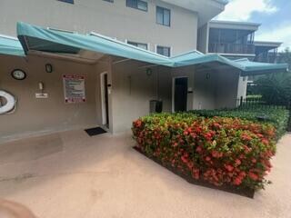 Building Photo - 3605 S Ocean Blvd