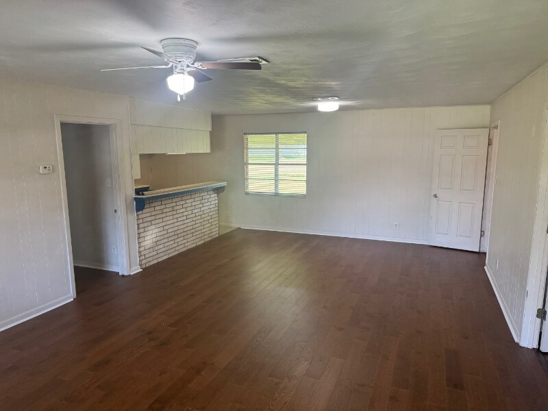 Building Photo - 285 9th St