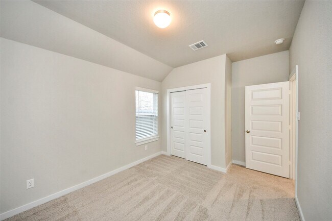 Building Photo - 11834 Maple Oak Dr