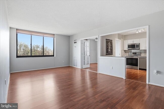 Building Photo - 5500 Holmes Run Pkwy
