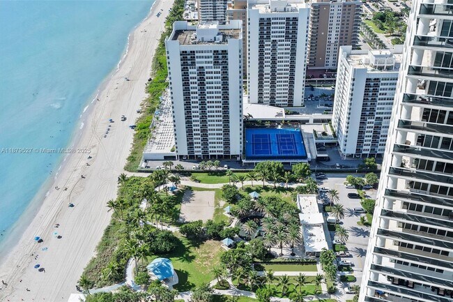 Building Photo - 1830 S Ocean Dr
